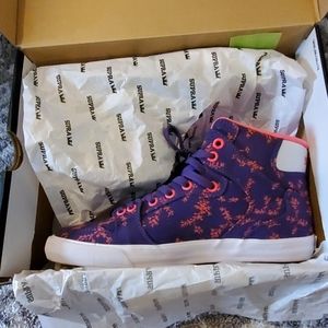Supra womans size 10 vaider shoe
